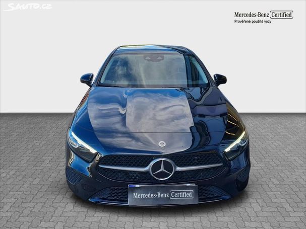 Mercedes-Benz A 180 100 kW image number 8