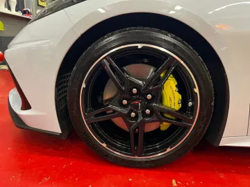 Car image 30