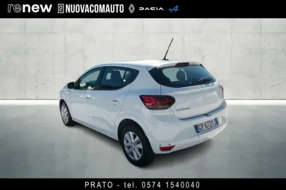 Car image 4