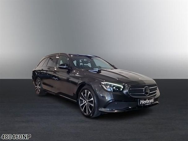 Mercedes-Benz E 300 de T 225 kW image number 2