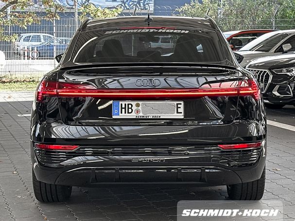 Audi Q8 55 e-tron S-line Sportback 300 kW image number 6