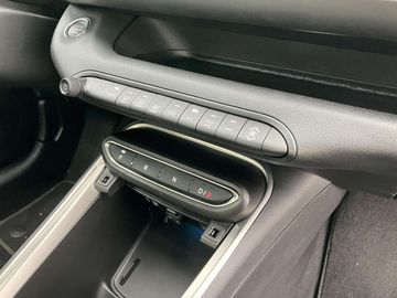 Car image 37