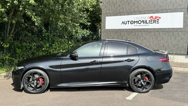 Alfa Romeo Giulia 2.2 Veloce Ti 154 kW image number 9