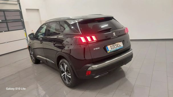 Peugeot 3008 BlueHDi 130 EAT8 Allure 96 kW image number 4