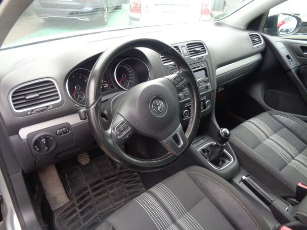 Volkswagen Golf 63 kW image number 11