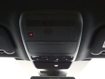 Car image 41