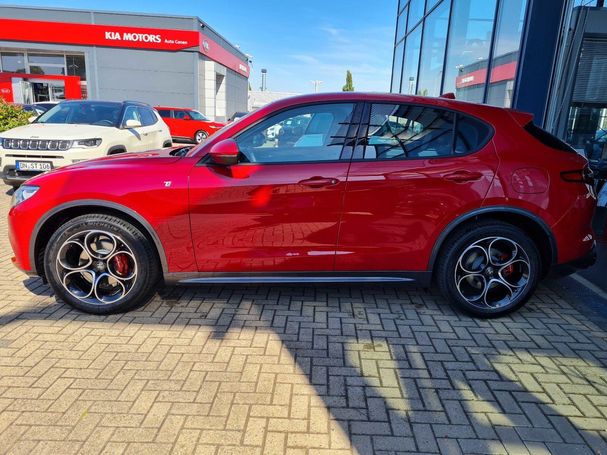 Alfa Romeo Stelvio 2.0 Turbo 16V 206 kW image number 3