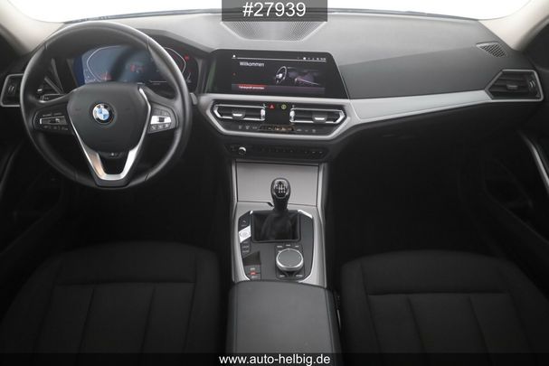 BMW 318d Touring 110 kW image number 14