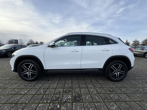 Mercedes-Benz GLA 180 100 kW image number 8