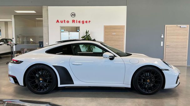 Porsche 992 Carrera 4S 331 kW image number 31