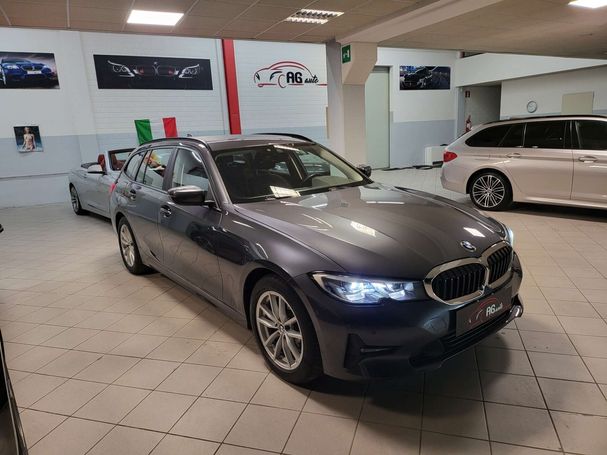 BMW 320d Touring xDrive Advantage 140 kW image number 2