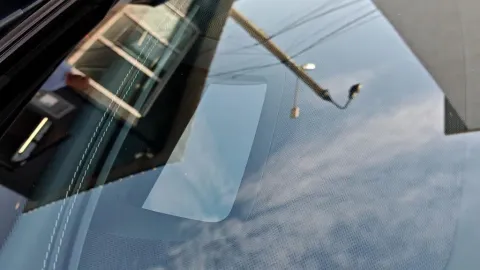 Car image 25
