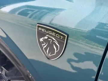 Car image 36