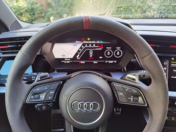 Car image 31