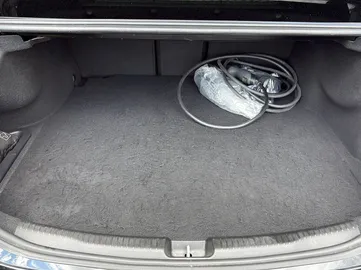 Car image 33