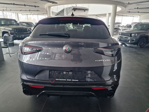 Alfa Romeo Stelvio 2.0 Turbo 206 kW image number 5