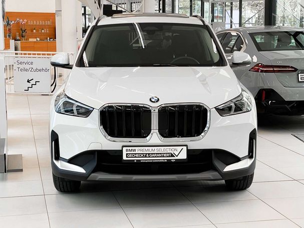 BMW X1 sDrive18i 100 kW image number 2