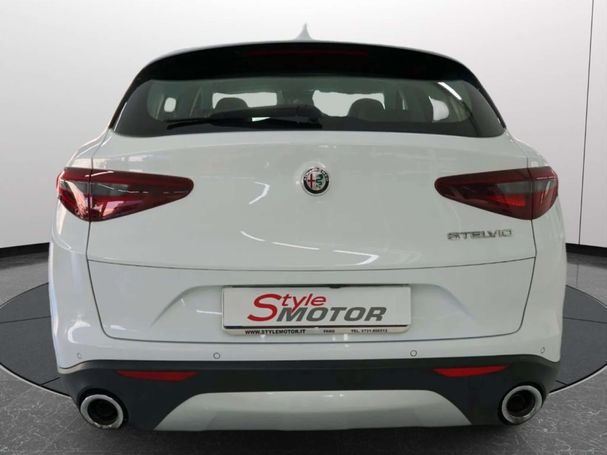 Alfa Romeo Stelvio 2.2 Diesel AT8 118 kW image number 27