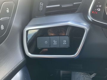 Car image 41