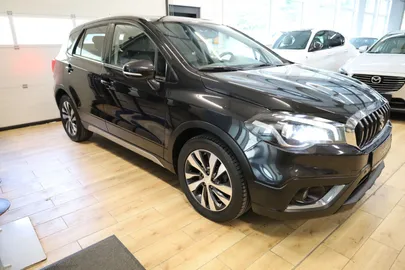 Car image 2