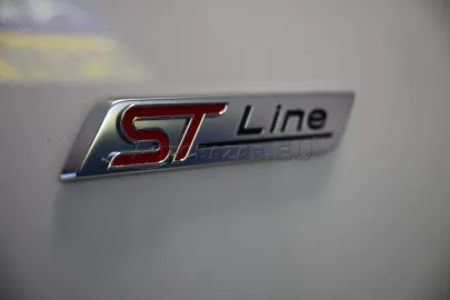 Car image 41