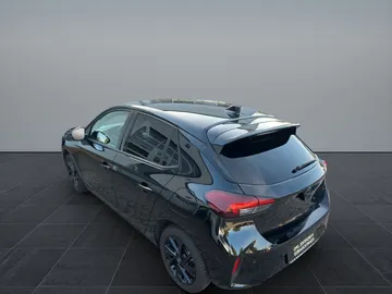 Car image 35