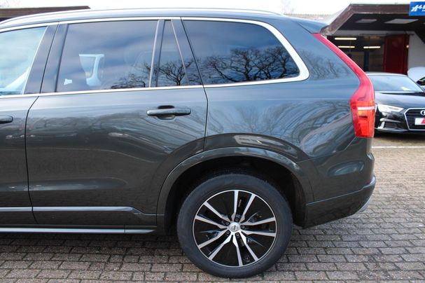 Volvo XC90 AWD Momentum 173 kW image number 27