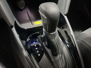 Car image 31