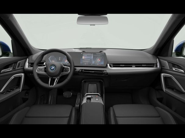 BMW iX1 xDrive30 M Sport 230 kW image number 4