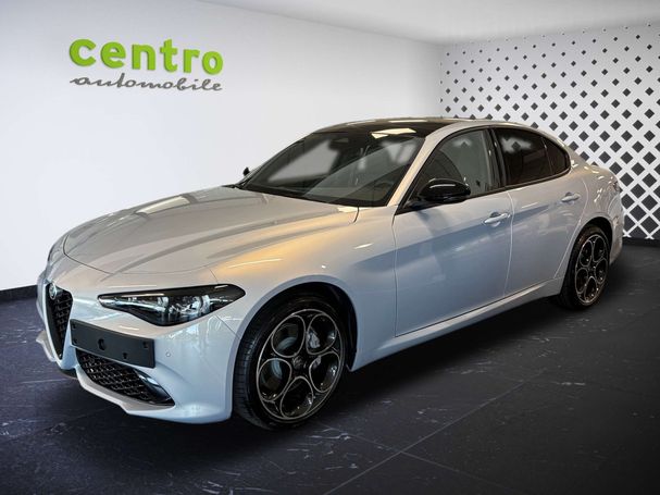 Alfa Romeo Giulia Q4 206 kW image number 2