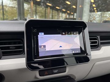 Car image 11