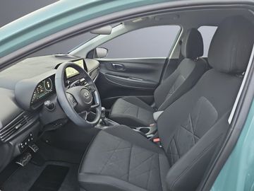 Car image 9