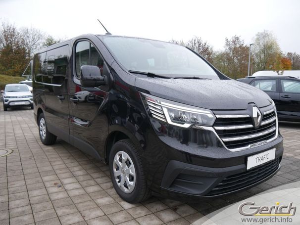 Renault Trafic Blue dCi 150 Life EDC 110 kW image number 3