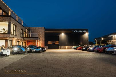 Car image 29