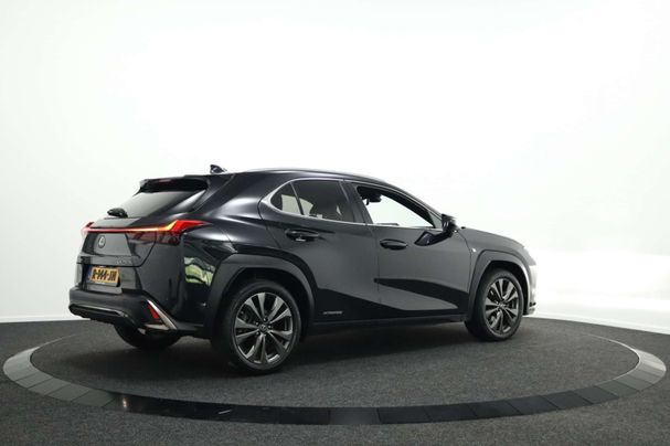 Lexus UX 250h 135 kW image number 11