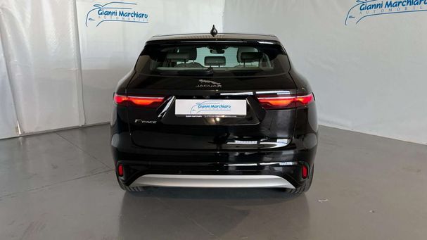 Jaguar F-Pace S AWD 120 kW image number 4