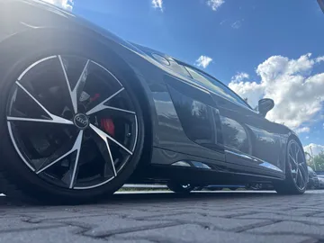 Car image 29