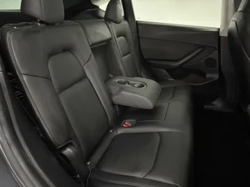 Car image 41