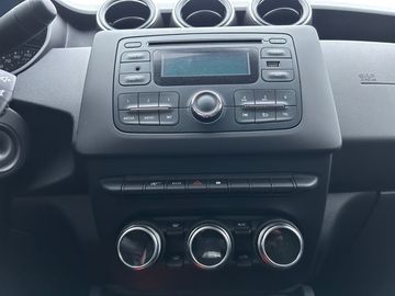 Car image 24