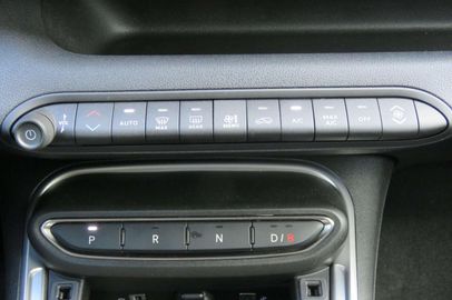 Car image 37