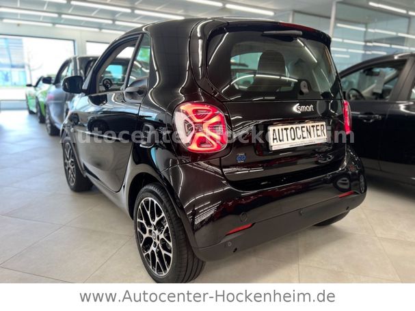 Smart ForTwo coupe EQ 60 kW image number 4