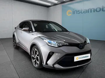 Car image 3