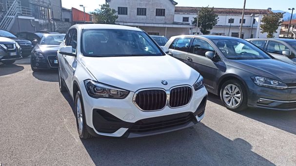 BMW X1 sDrive18d 110 kW image number 3