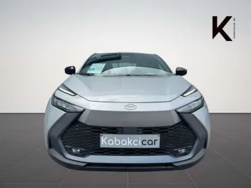 Car image 3