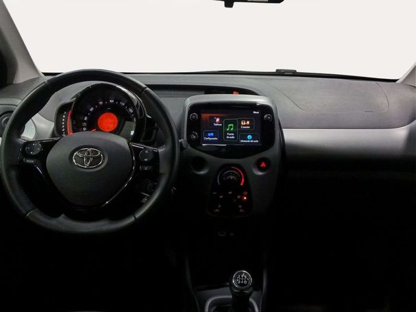 Toyota Aygo 51 kW image number 8