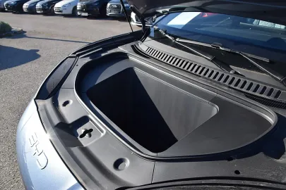 Car image 37
