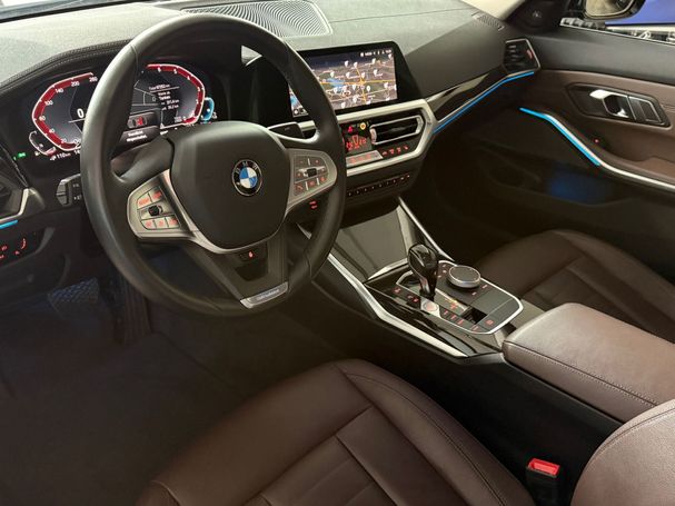 BMW 330 e M xDrive 215 kW image number 11