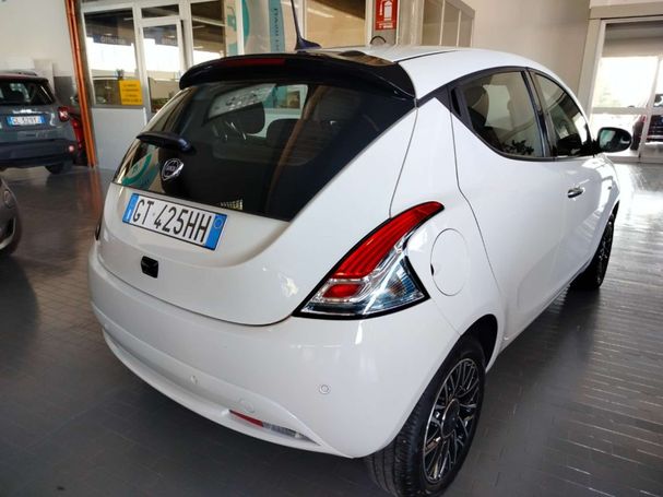 Lancia Ypsilon 51 kW image number 12