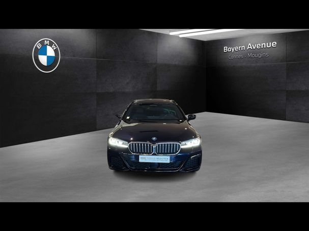 BMW 530 Touring xDrive 137 kW image number 2