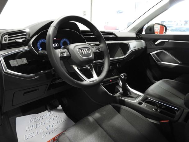 Audi Q3 35 TFSI Business 110 kW image number 6